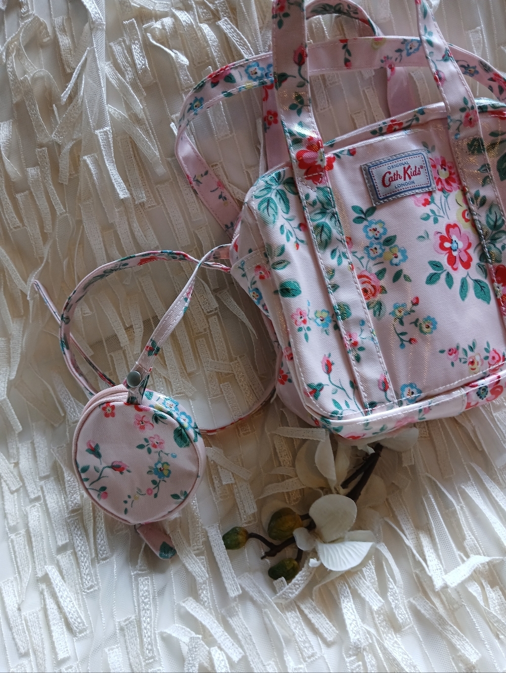 Cath Kidston 'Kids' Mini Tote - Picture 2 of 11